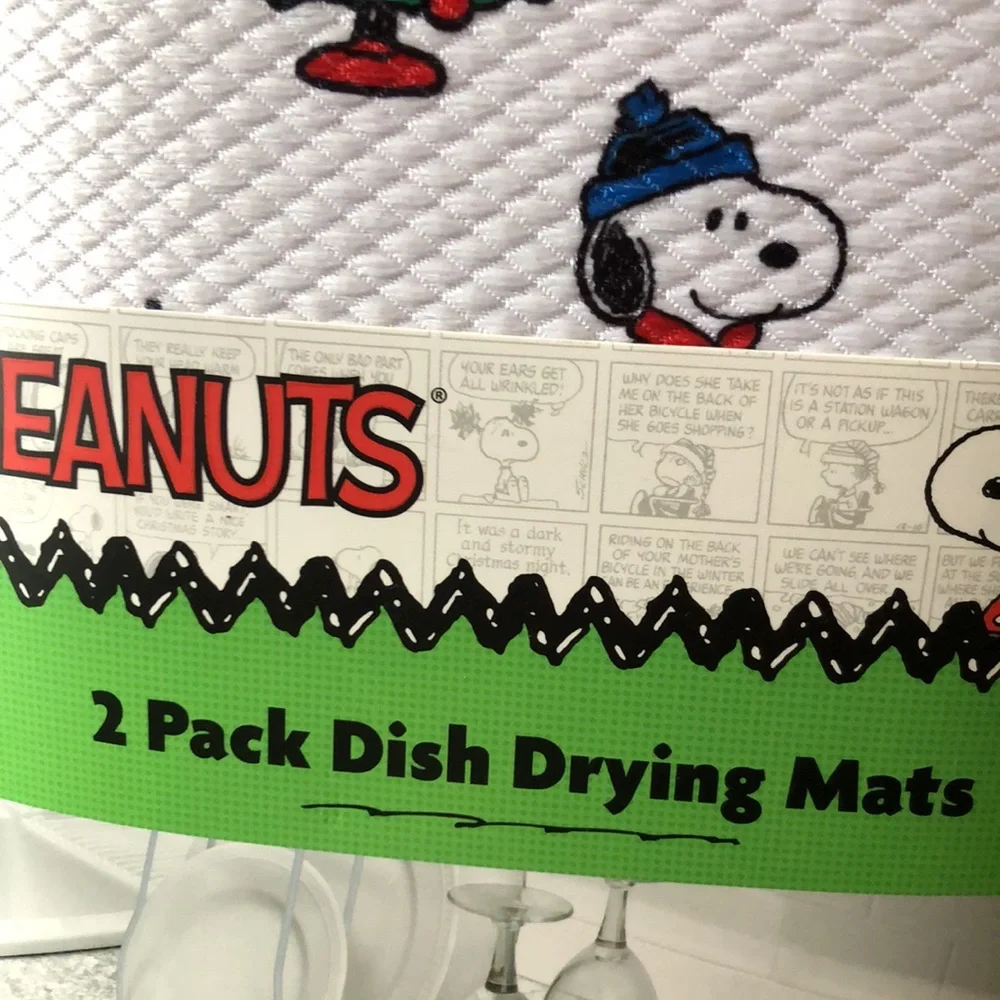 Peanuts Snoopy Puffer Jacket Christmas Holiday Drying Mats